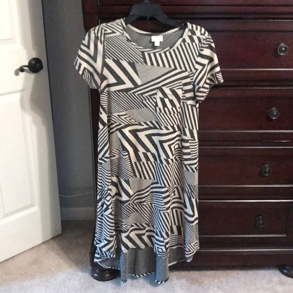 LuLaRoe Carly